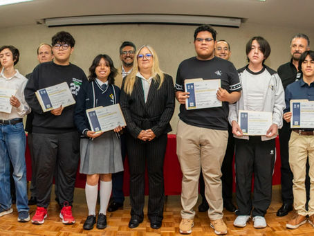 La UASLP premia a finalistas de la Olimpiada Potosina de Informática 2025