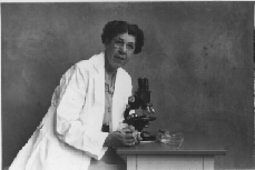 Vesta Holt