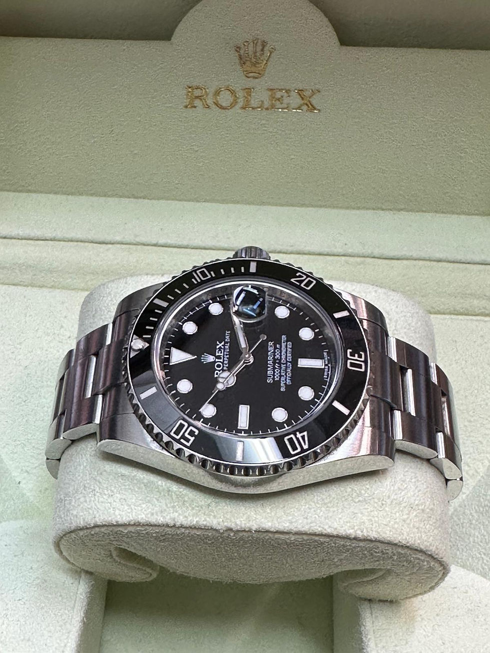 Thumbnail: Rolex Submariner Date 116610LN