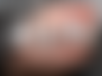 🧪 鑽石界的世紀對決!實驗室培育鑽石 vs 天然鑽石:價差 80% 的背後,你該如何選擇?💎