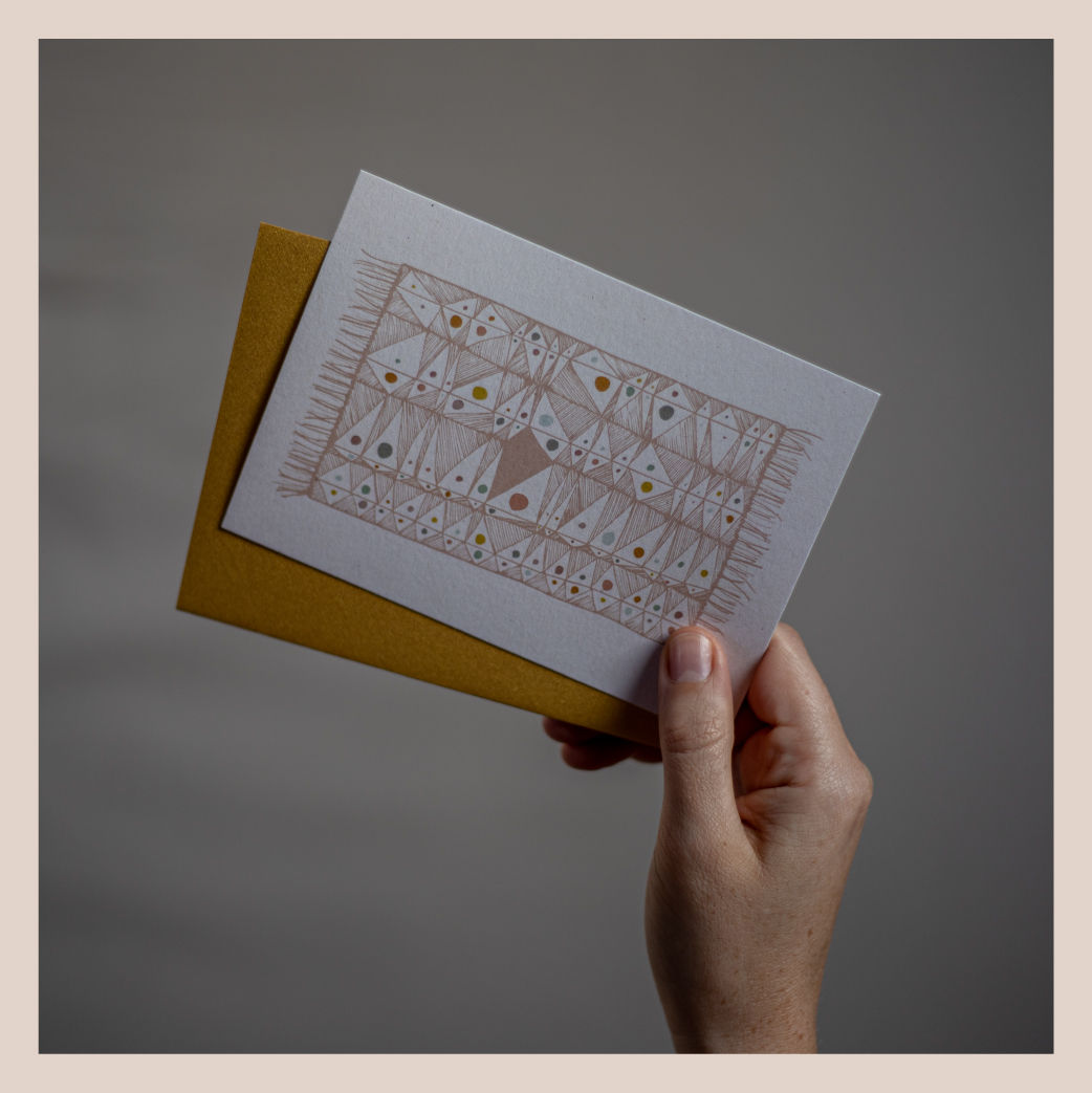 Roze tapijtje met kleuraccenten