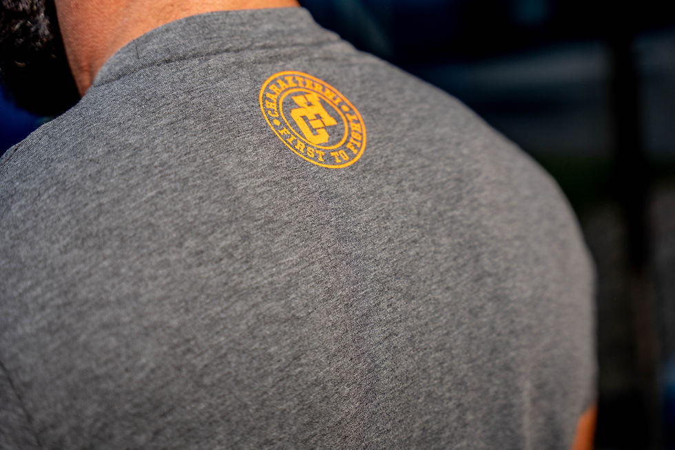 Thumbnail: Premium Slim Fit T-shirt Grey with Orange Lettering
