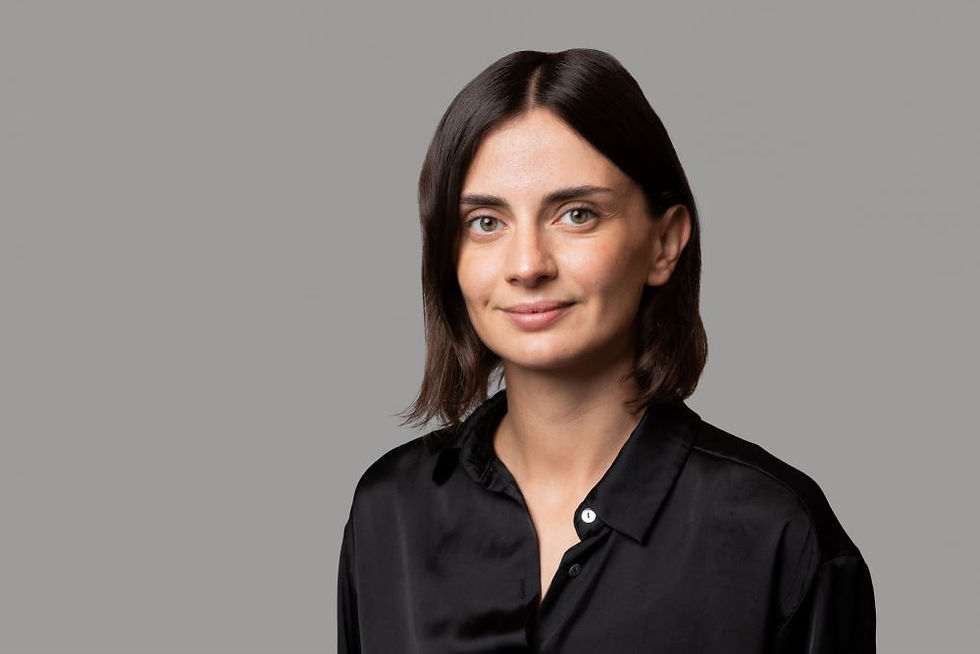 Vertrieb MA Foto Lisa.jpg