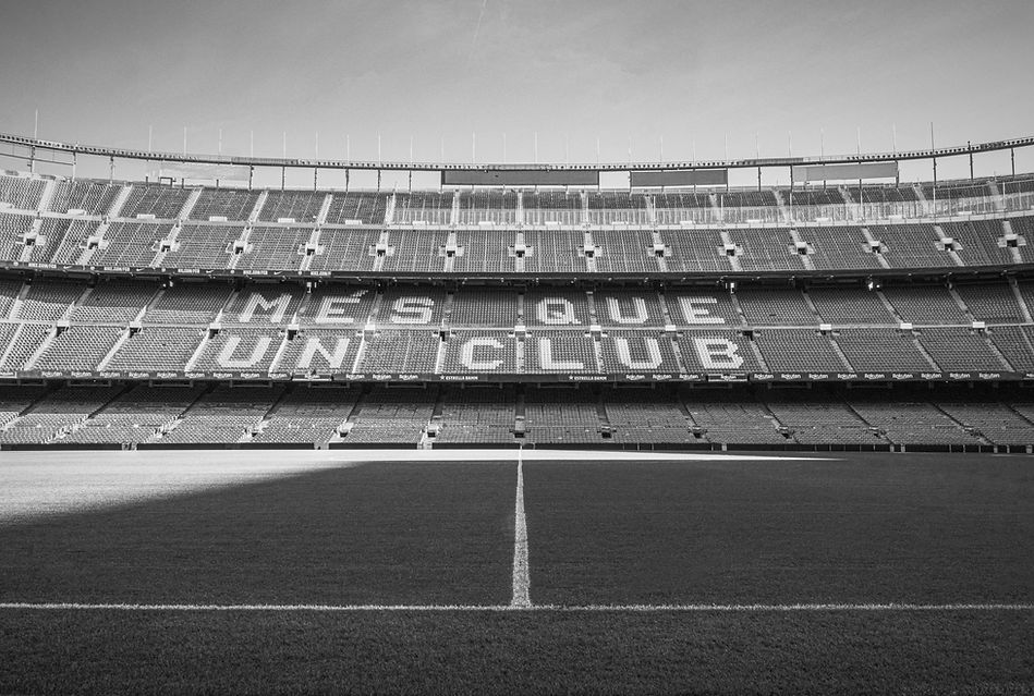 Mes Que UN Club_edited.jpg