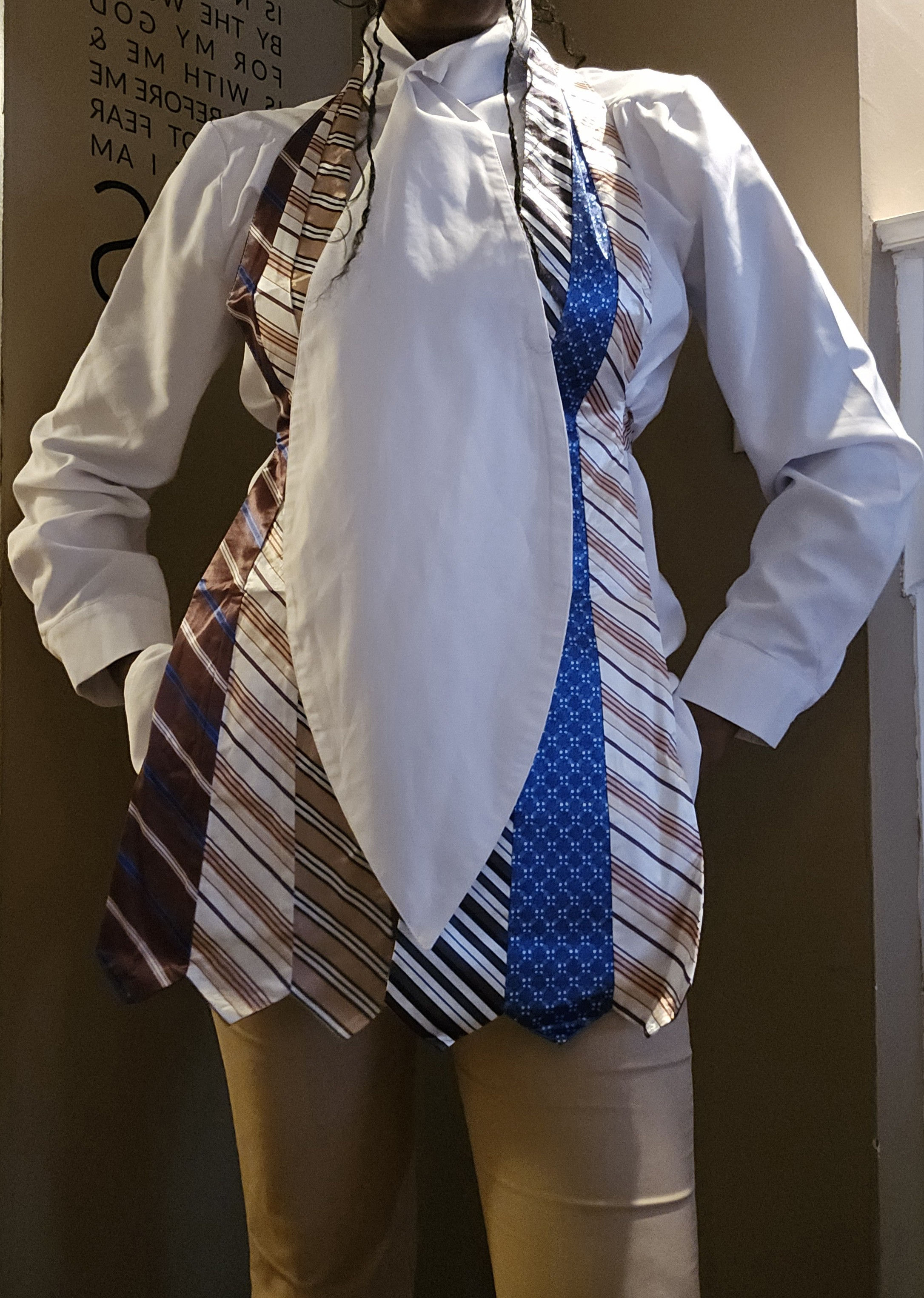 HALTER TIE FEST VEST