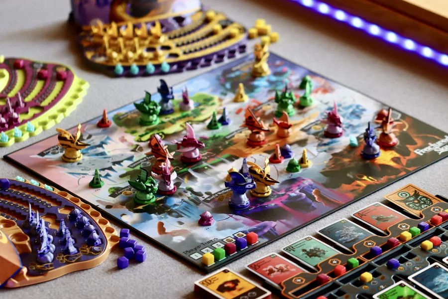 Miniature : FRACTURED SKY Super Deluxe Edition VF (version Kickstarter)