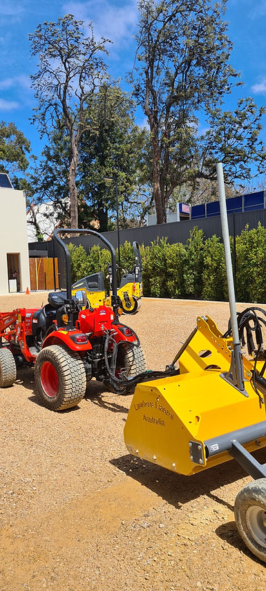 construction pic 2.jpg