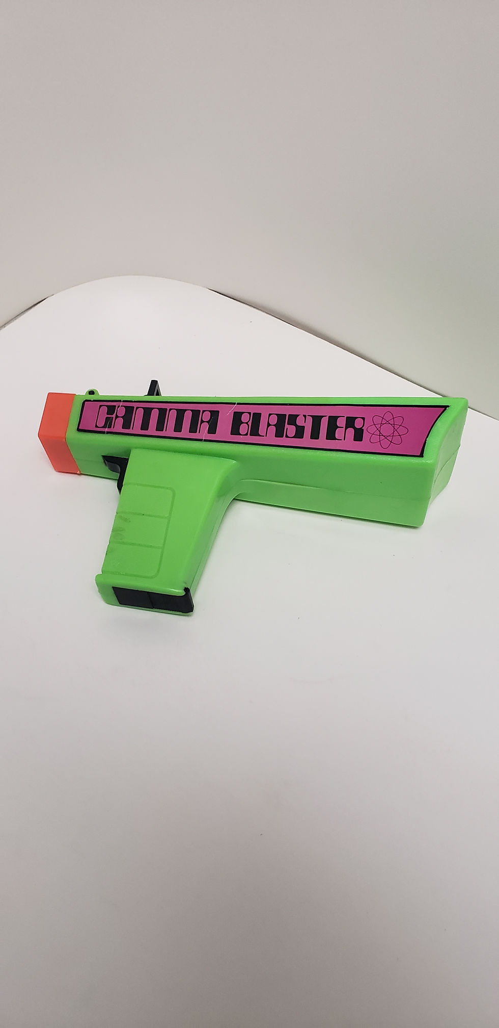 Thumbnail: Hulk 1978 Gamma Blaster Pistol
