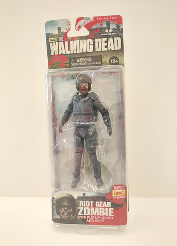 Walking Dead Riot Gear Zombie | Bazinga Vintage Toys
