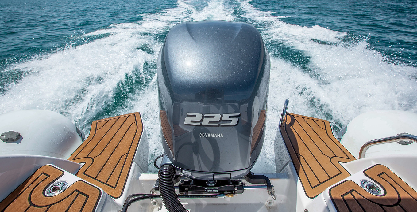 G750_white (18 of 24).jpg