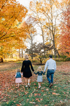 West Lafayette family photos with young kids