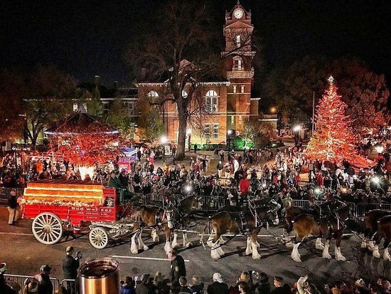Downtown Lawrenceville Georgia at christmas