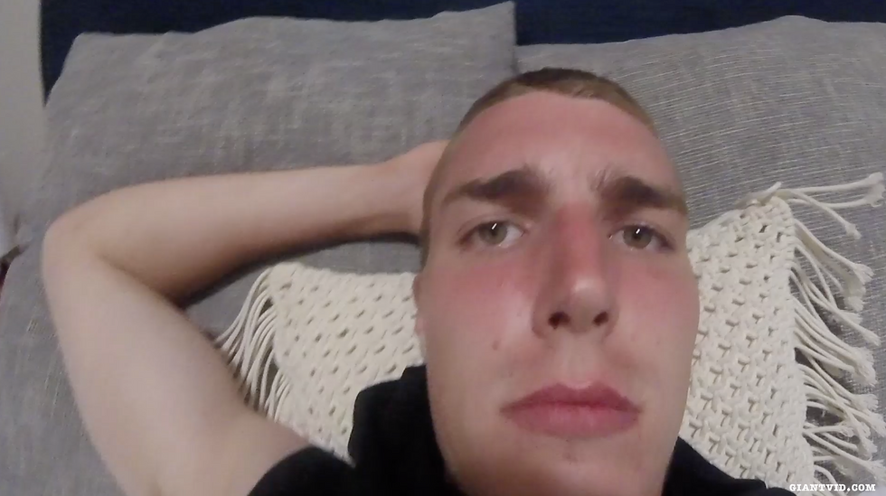 Thumbnail: Giant Tony Unaware Nap
