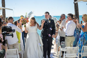 Isabella and Todd | Coral Sea Resort