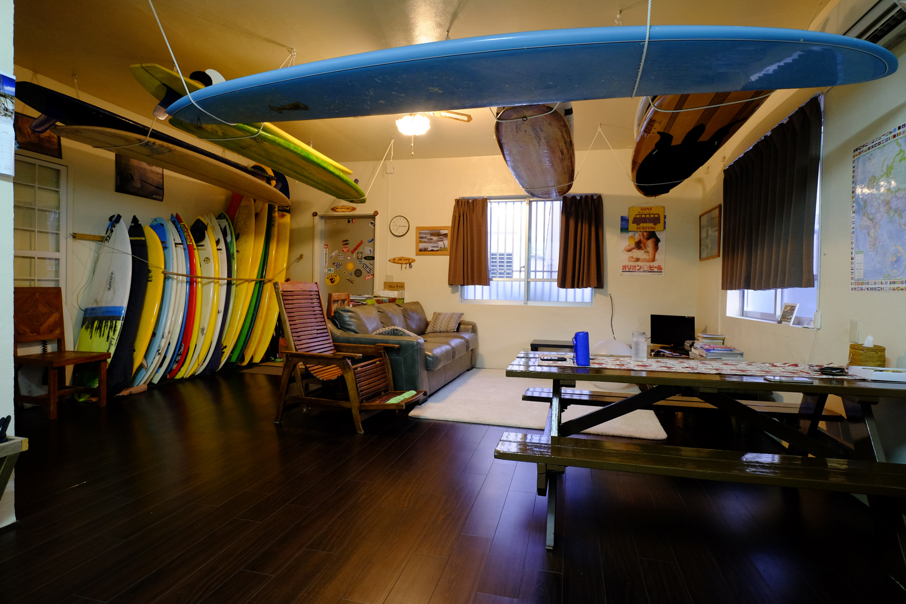 'Happy Surfing B&B', Okinawa