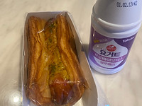 소시지 패스트리, 요구르트.jpg