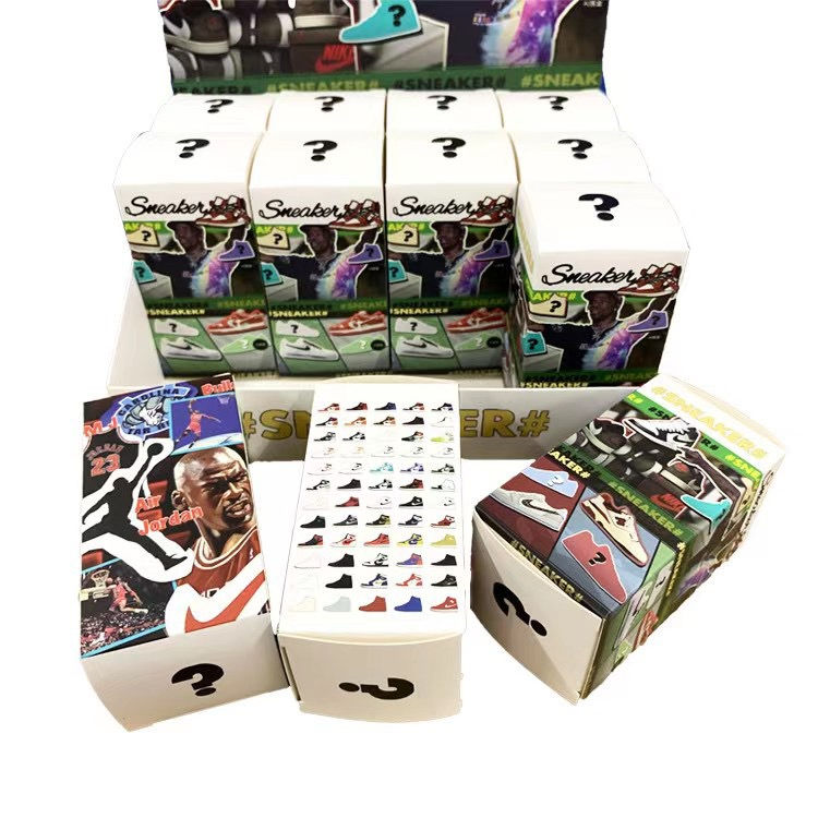 サムネイル： Mystery Boxes Travis Scott Mini Sneaker 12 Pairs Set of  Mini Sneakers