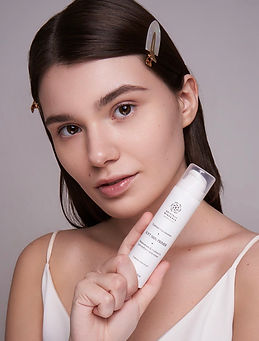 Makeup for advertising of fashion brand