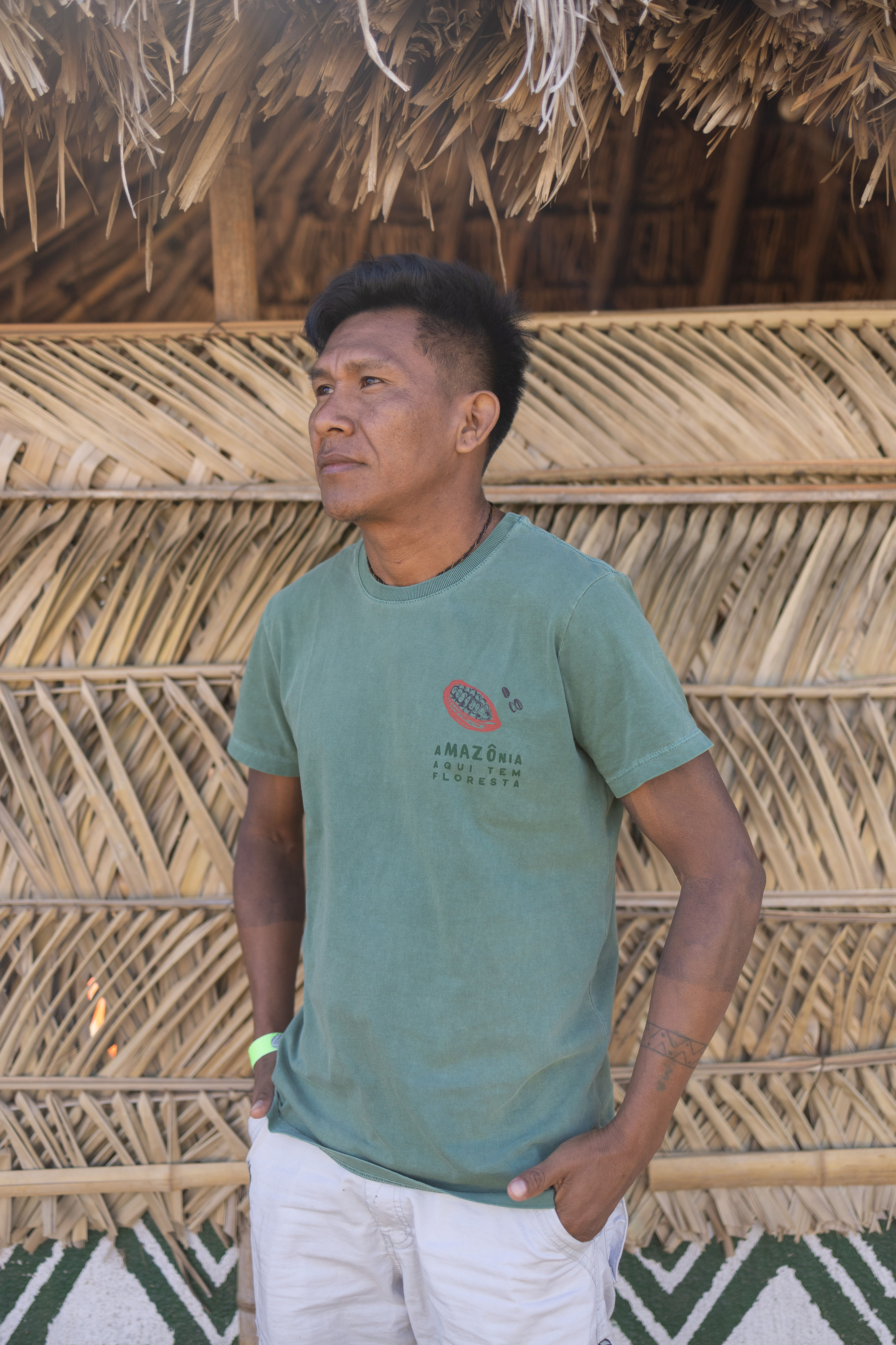 AMAZÔNIA AQUI TEM FLORESTA (MAZÔ MANÁ)