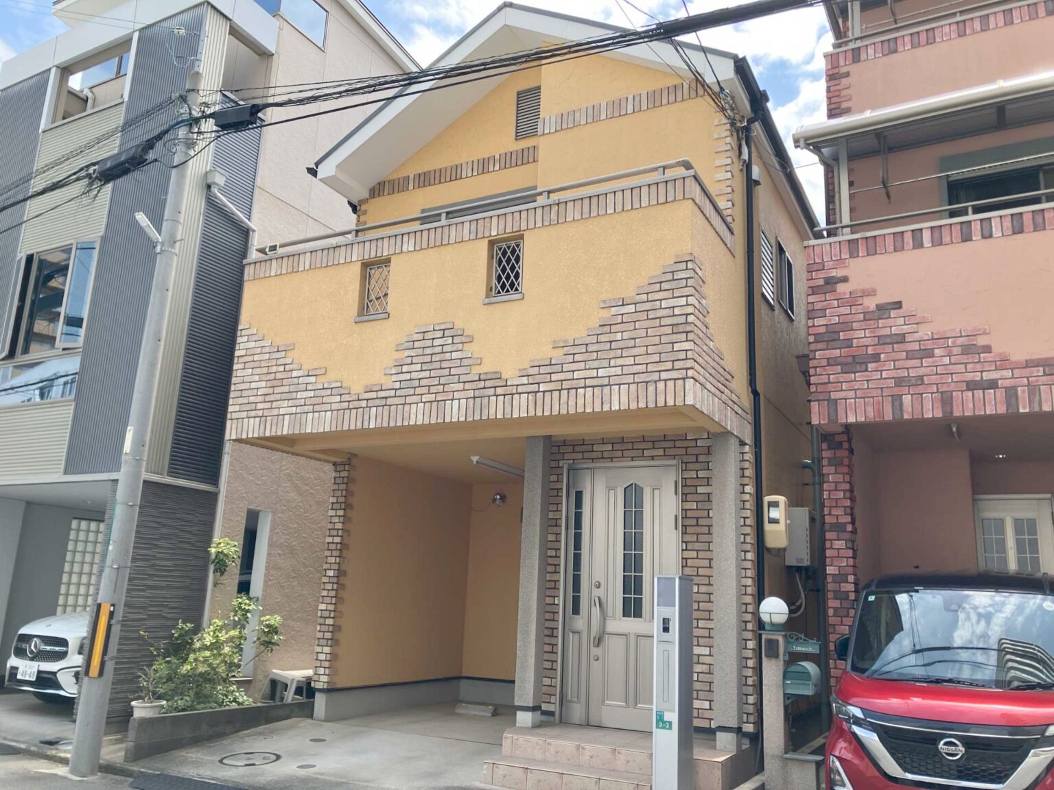 Yellow-fronted 3LDK near Sakaihigashi — PE-0039