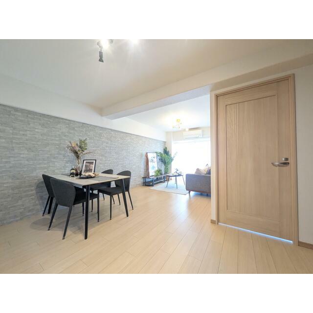 Nissho Iwai Nakatsu Mansion 808, Osaka — PE-0019