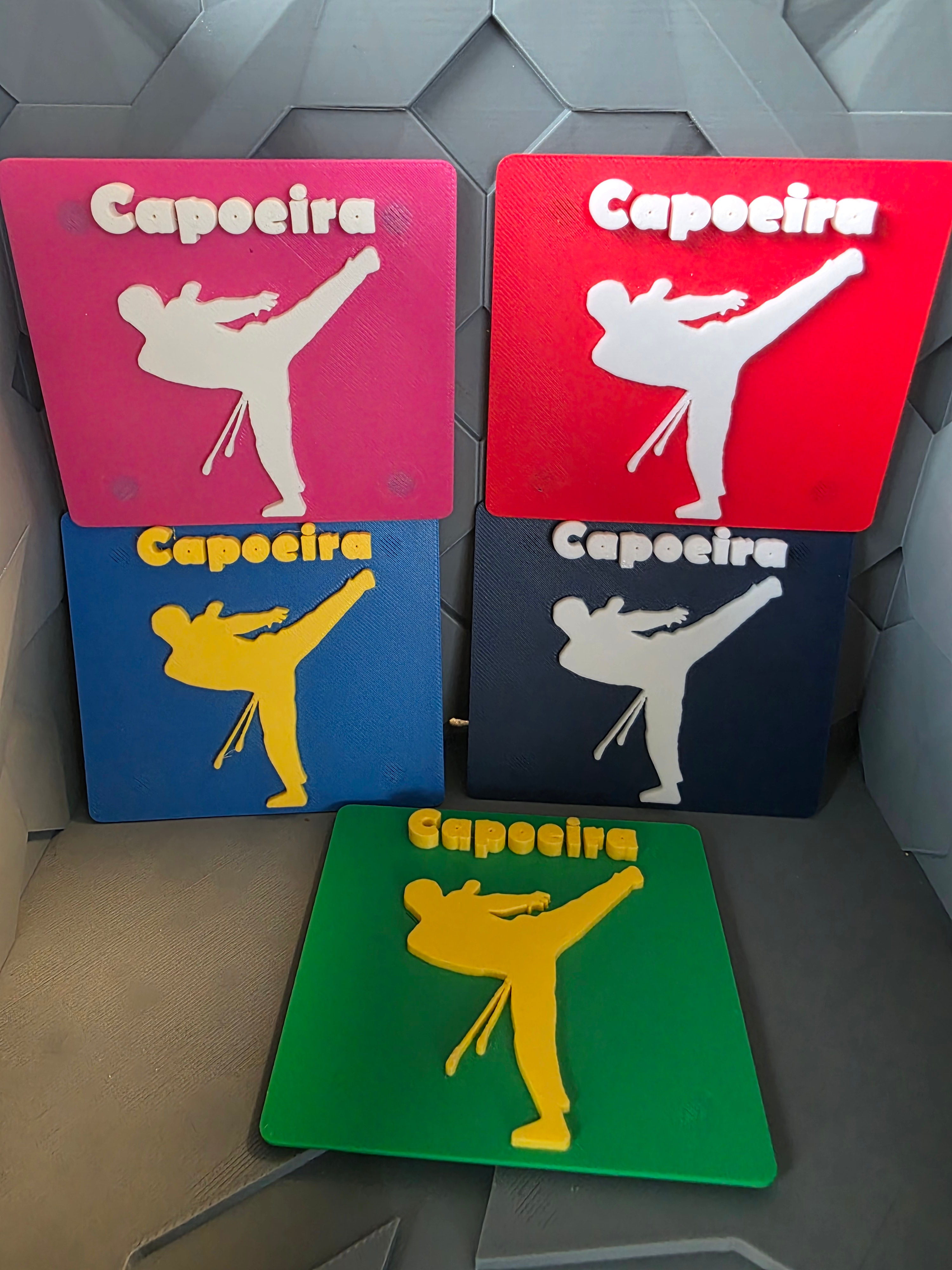 מגנט גדול – דגם קפוארה צבעוני