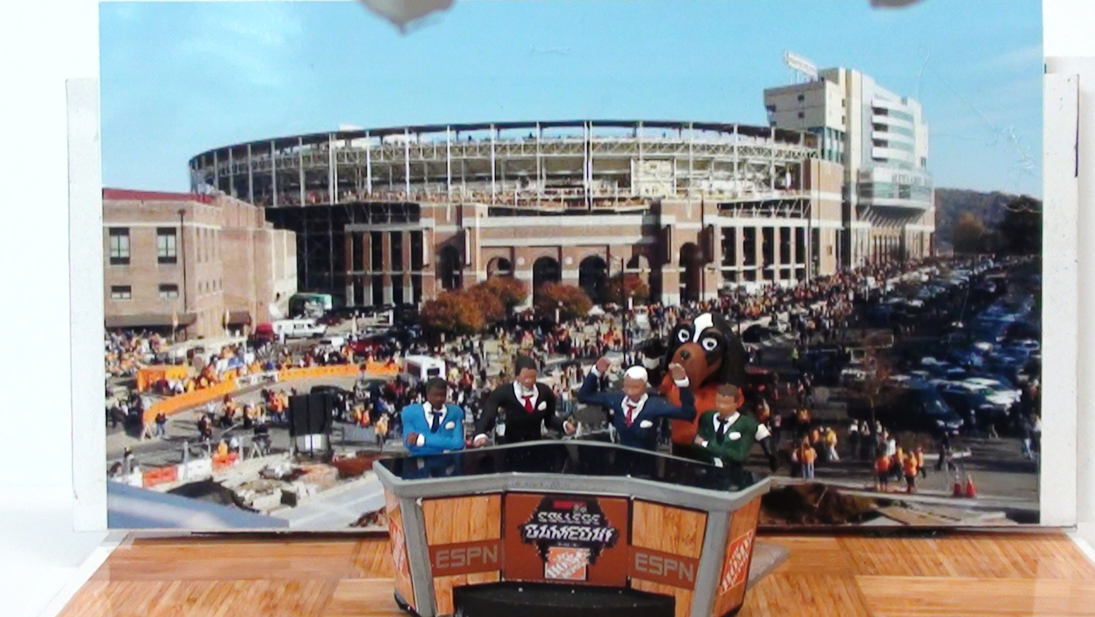 COLLEGE GAME DAY CREW