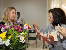 RECONOCE CAR HERRERA A LAS VOLUNTARIAS DE CASA DE LA MUJER.