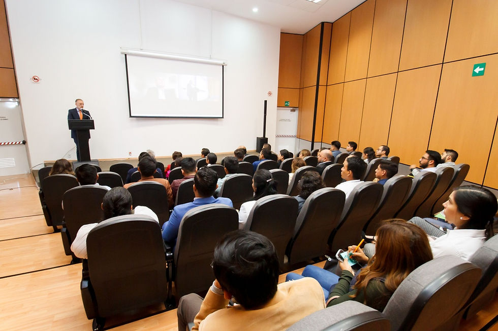 Además, Del Prete Tercero informó que desde la SEDESU se busca generar herramientas para que las empresas mejoren sus procesos, es por ello que el gobierno se ha convertido en un facilitador en temas de economía circular, ya que se tiene el interés de identificar la circularidad de los residuos y la cantidad de toneladas de CO2 que se dejen de emitir.