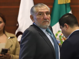MORENA YA TENDRÍA REEMPLAZO DE ADÁN AUGUSTO COMO COORDINADOR EN EL SENADO.
