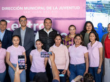 INAUGURAN ROBERTO CABRERA E ICATEQ CENTRO DE EMPLEO JOVEN.