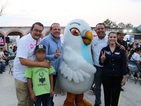 GERMAÍN GARFIAS, RECONOCIÓ EL VALOR Y LA IMPORTANCIA, DE LAS JEFAS DE FAMILIA.