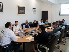 IMPORTANTE REUNIÓN SOSTUVIERON EL PRESIDENTE MUNICIPAL DE SAN JUAN DEL RÍO Y LA SESA.