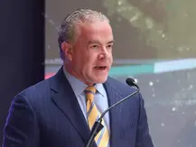GOBIERNO DE GUATEMALA RETIRA CARGO DE CÓNSUL A RAÚL ROCHA, DUEÑO DE MISS UNIVERSO.
