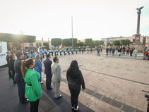 ROBERTO CABRERA ENCABEZA LA CEREMONIA CONMEMORATIVA DEL DESCUBRIMIENTO DE AMÉRICA.