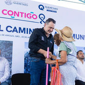 ENTREGA CAMINOS Y MEJORA CONECTIVIDAD EN LA SIERRA GORDA Y EL SEMIDESIERTO.