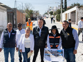 ENTREGA GOBERNADOR REHABILITACIÓN URBANA EN VISTA HERMOSA.