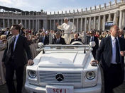 PAPA FRANCISCO RETOMÓ LAS AUDIENCIAS SEMANALES EN PLAZA SAN PEDRO TRAS DOS AÑOS POR LA PANDEMIA.