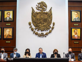 EL GOBERNADOR ENCABEZÓ LA PRIMERA SESIÓN ORDINARIA DE COSMOS.