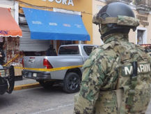 REALIZAN CATEO EN UN ESTABLECIMIENTO COMERCIAL FGR ASEGURA OBJETOS APÓCRIFOS.