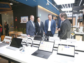 SE REÚNE MAURICIO KURI CON REPRESENTANTES DE MICROSOFT DE LA REGIÓN DE CENTROS DE DATOS.