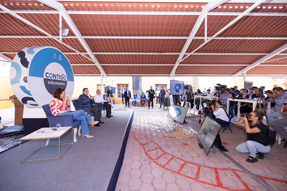 Anunció una inversión de 400 millones de pesos para la entrega de útiles y uniformes escolares.