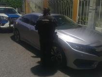 Recupera elementos de la SSPM auto con reporte de robo.