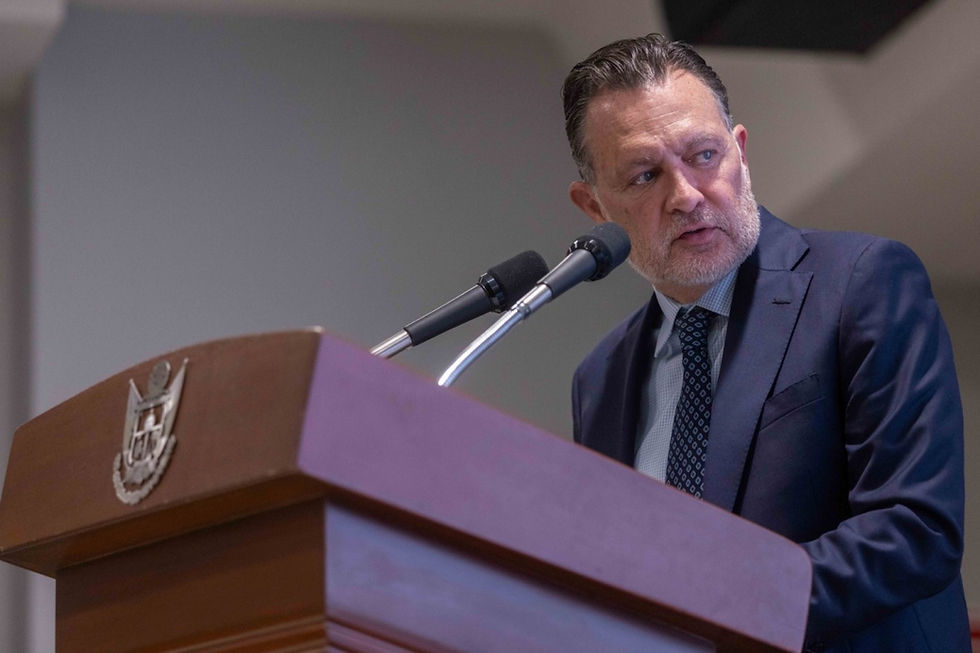 Mauricio Kuri González, encabezó la presentación del inicio de operaciones del vuelo Querétaro – Acapulco.