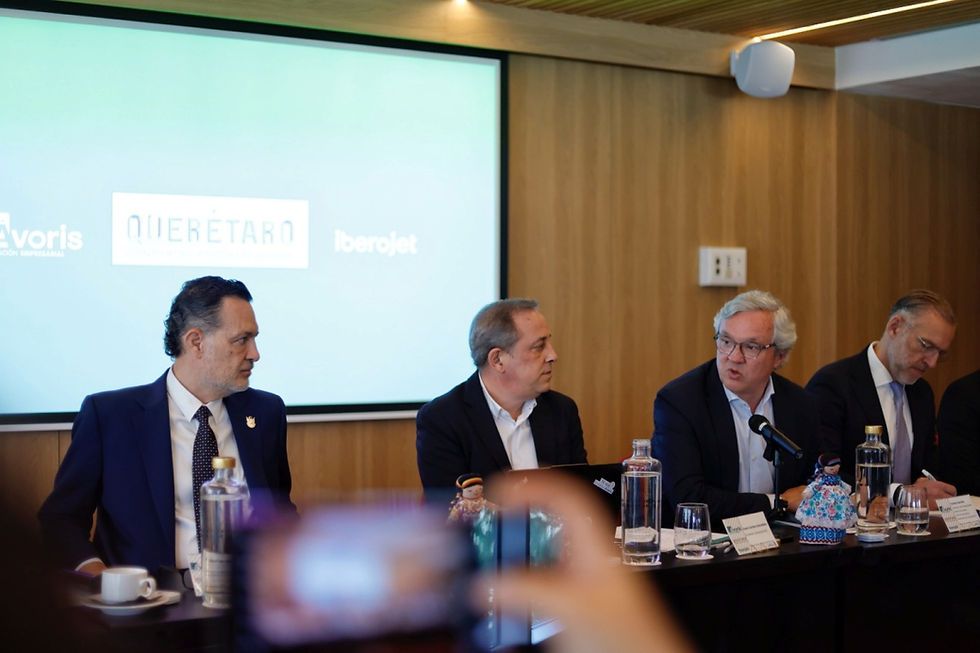 Mauricio Kuri González, encabezó la presentación oficial del nuevo vuelo directo entre Querétaro y Madrid.