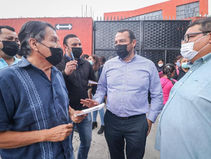 ROBERTO CABREAR ESCUCHA A LOS COLONOS DE LA FÁTIMA Y ATIENDE SUS DEMANDAS.