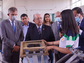 RECIBE SECRETARIO DE EDUCACIÓN A EMBAJADOR DE PANAMÁ.