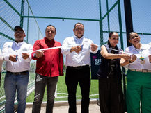 Inauguran dos canchas de futbol en el CAM Cerro Gordo como parte del Proyecto Mundial Social 2026.