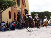 Inicia la Feria San Juan del Río 2026 con Cabalgata de la Amistad.