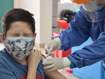 CONTINÚA LA APLICACIÓN DE VACUNAS ANTI COVID-19 EN EL ESTADO.